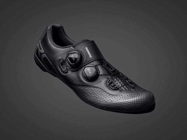 SHIMANO tretry SHRC702 čierne /Vel:42.0