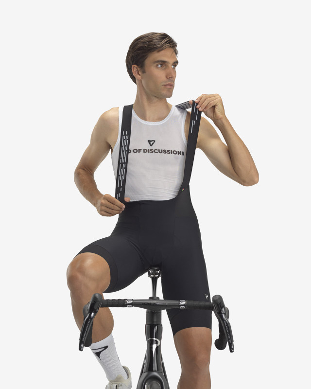 Pinarello F pánske kraťasy s trakmi čierne 2