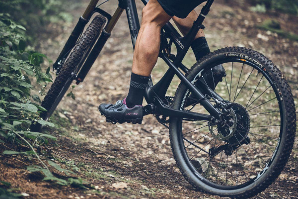 SHMANO tretry SHXC502 dámske šedé /Vel:37 10