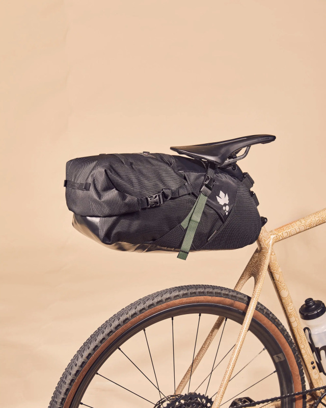 Miss Grape Cluster 20 Adventure Waterproof podsedlová taška, 4