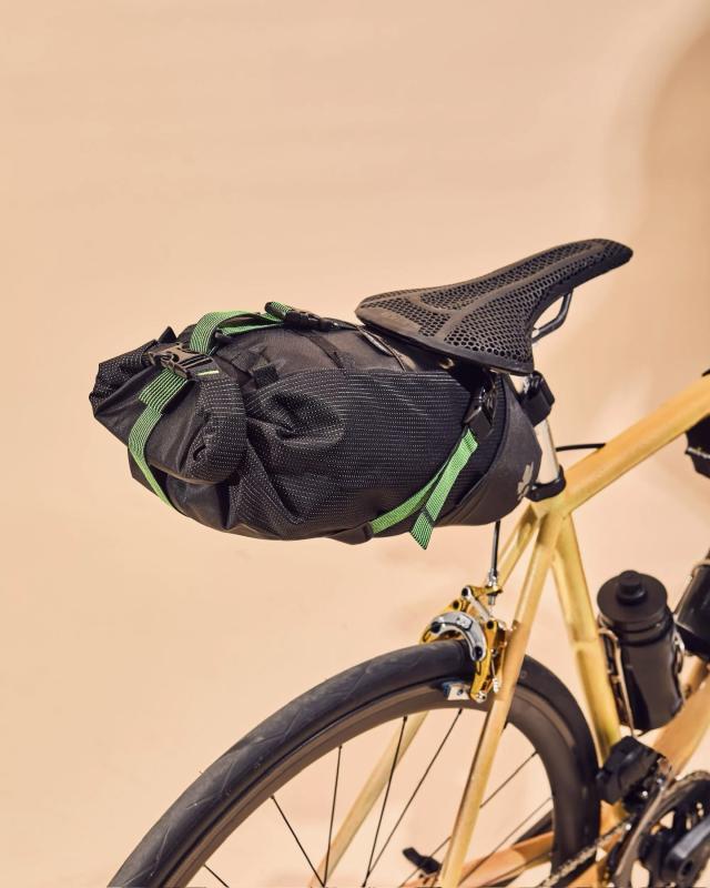 Miss Grape Cluster 7 Road Waterproof podsedlová taška, 1 l 1