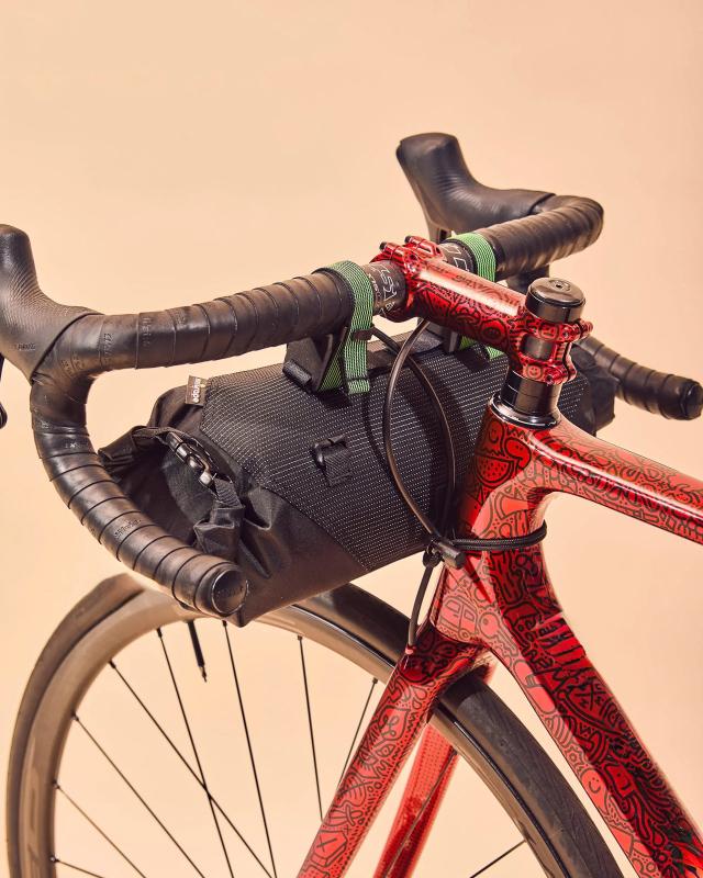 Miss Grape Tendril 4.10 Road Waterproof taška na riadidlá 4