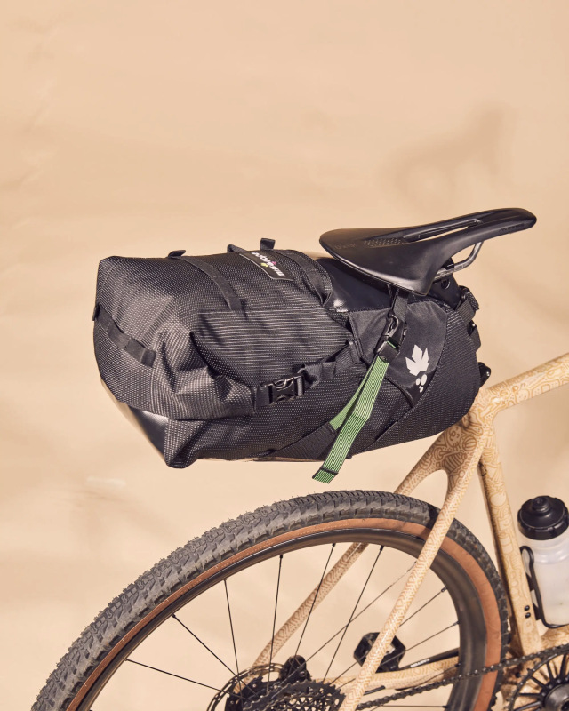 Miss Grape Cluster 20 Adventure Waterproof podsedlová taška, 7