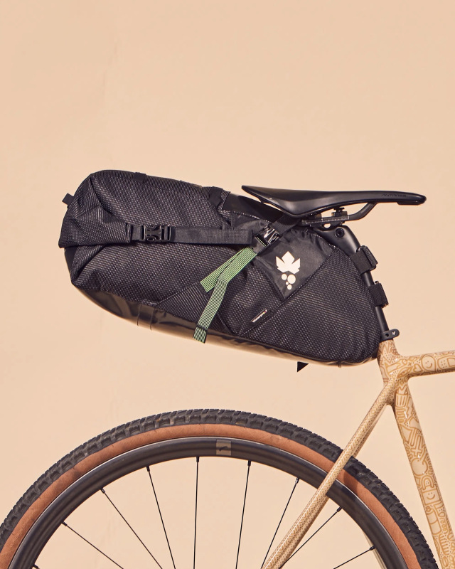 Miss Grape Cluster 20 Adventure Waterproof podsedlová taška, 6