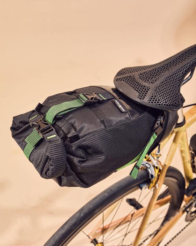 Miss Grape Cluster 7 Road Waterproof podsedlová taška, 1 l 4