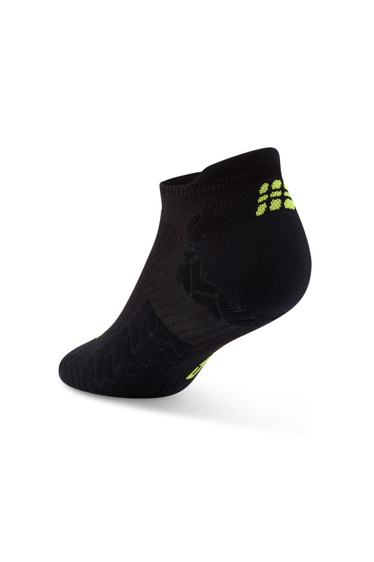 CEP dámske nízke ponožky ULTRALIGHT 4.0 čierne 2