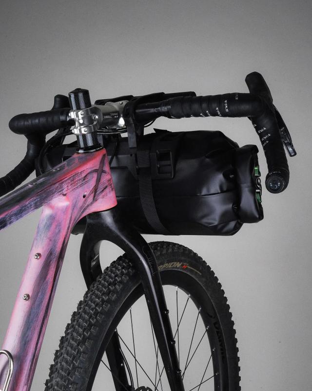 Miss Grape Trunk 16 Waterproof taška na riadidlá, 16 l 3